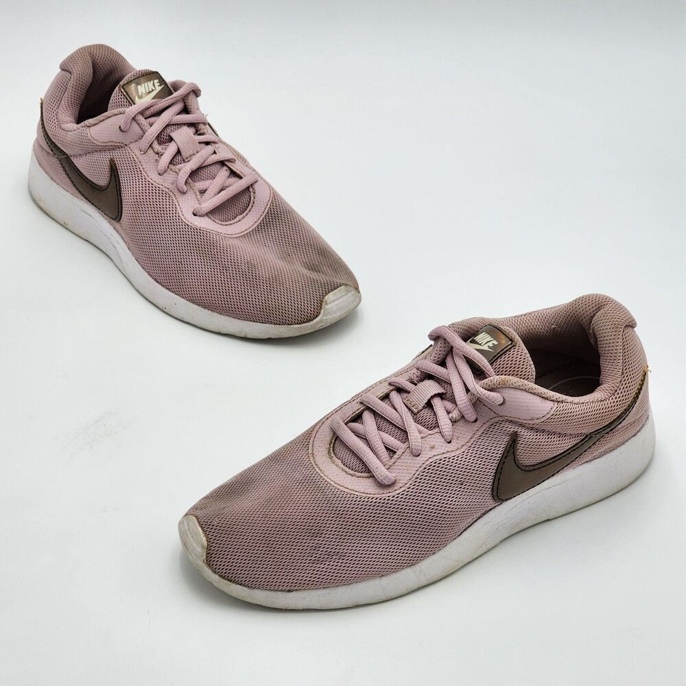 Nike Tanjun Sneakers 2018 Plum Chalk Pink Women's Size 7.5